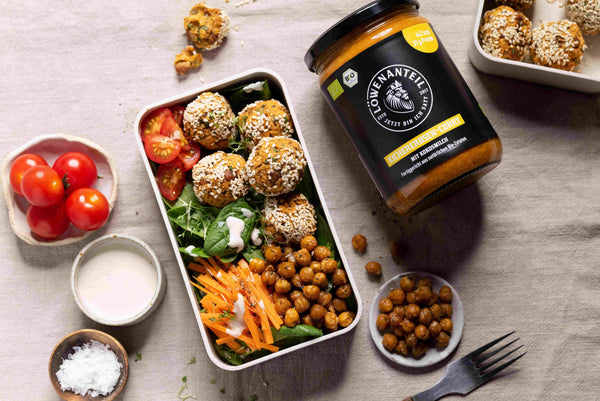 Kichererbsen-Curry Sesam Falafel Meal Prep Box - Löwenanteil