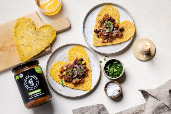 Maismehl Pancakes in Herzform mit Chili Vegano - Löwenanteil